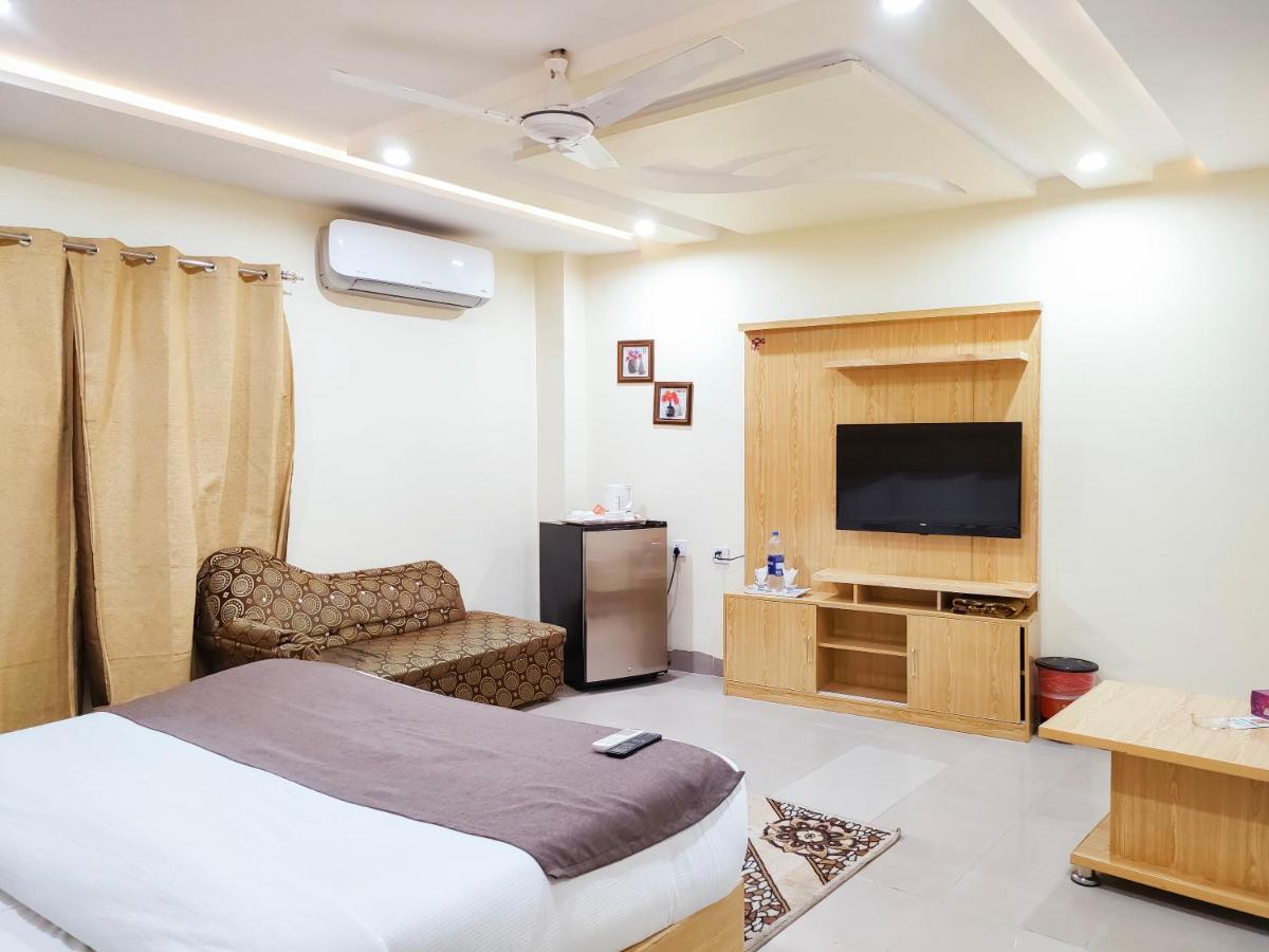 Hotel Crown Inn Multan Eksteriør bilde