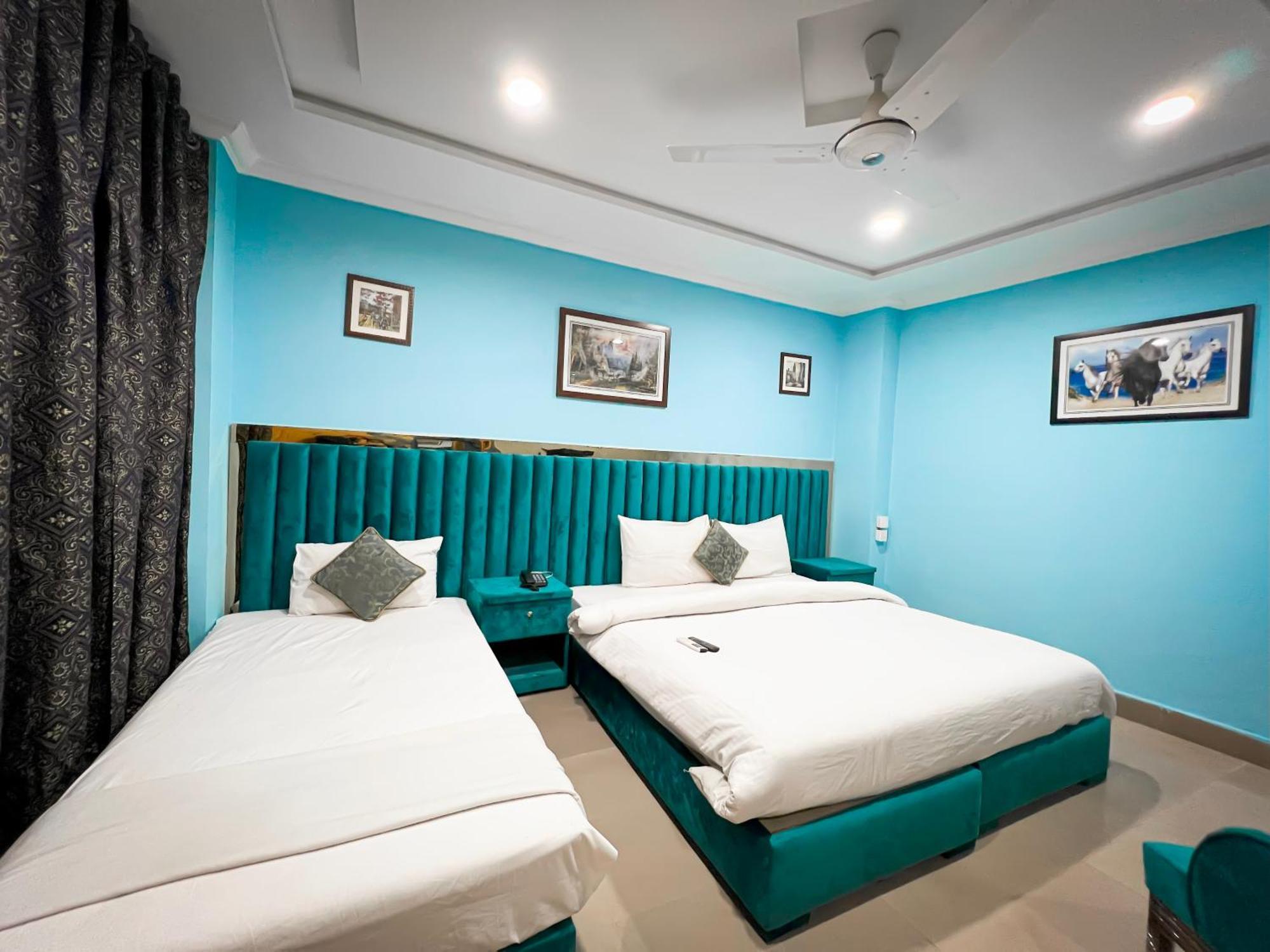 Hotel Crown Inn Multan Eksteriør bilde